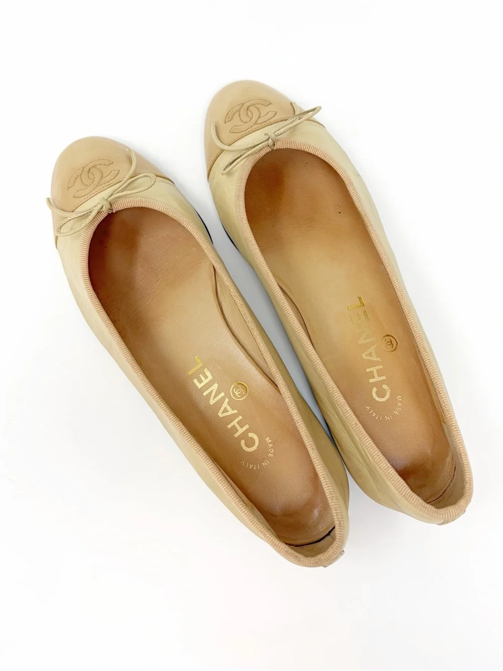 CHANEL Classic Cream Lamb Leather Ballerina Flats size 38